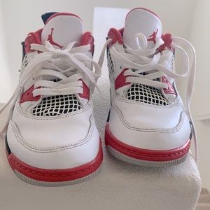 Nike Jordan’s 4,s Kid Size 13c